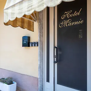 Hotel Marnie, Massarosa